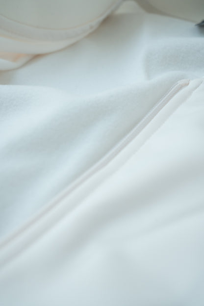 The Range Jacket - White